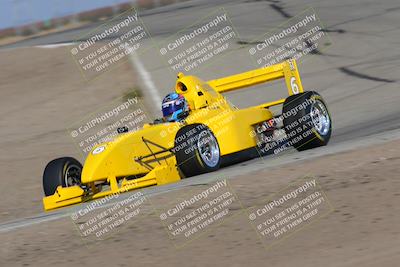 media/Nov-19-2022-CalClub SCCA (Sat) [[baae7b5f0c]]/Group 2/Race (Outside Grapevine)/